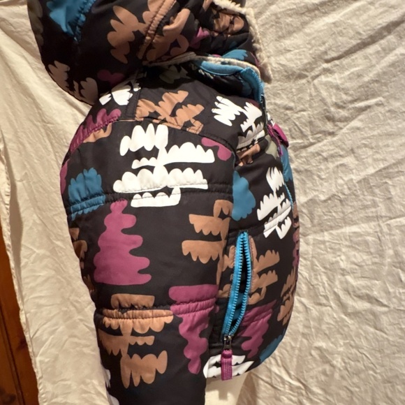 Patagonia Reversible Tribbles jacket 2T, kids winter coat - Picture 6 of 13